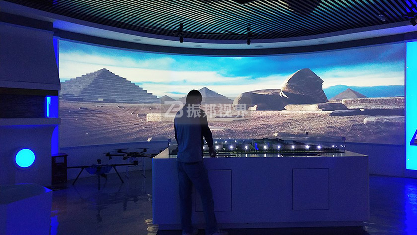 弧幕投影數(shù)字沙盤 弧幕投影數(shù)字沙盤