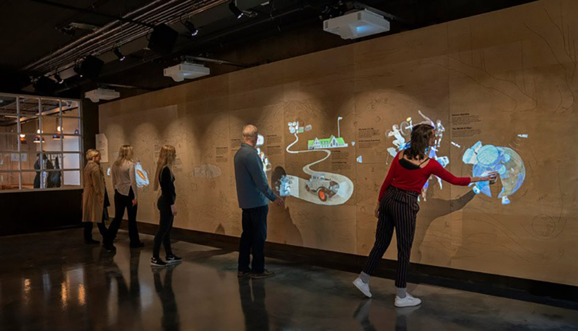 博物館墻面互動投影系統(tǒng)效果 博物館墻面互動投影系統(tǒng)效果