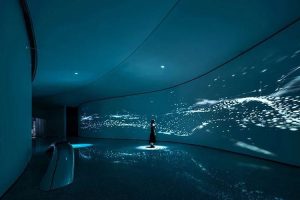 展廳機(jī)器人