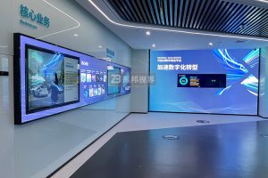 展廳機(jī)器人