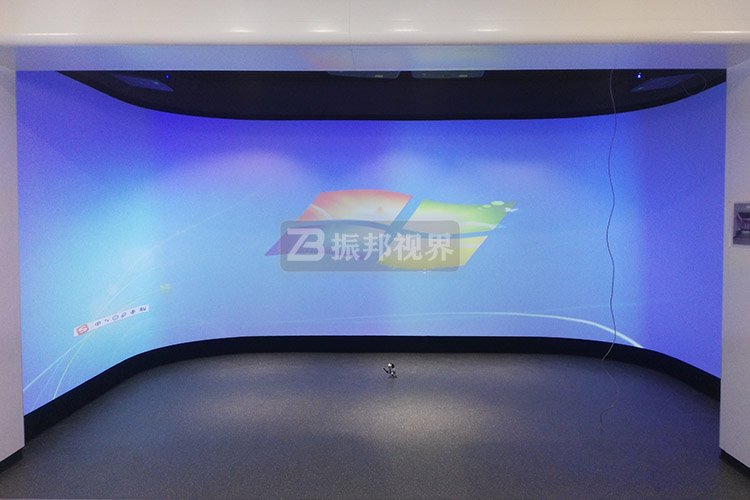 展廳弧幕沉浸式空間