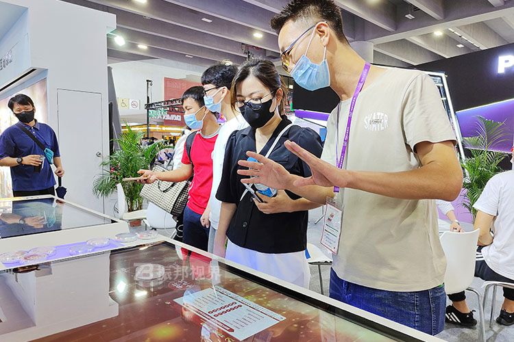 數(shù)字文旅物體識別桌