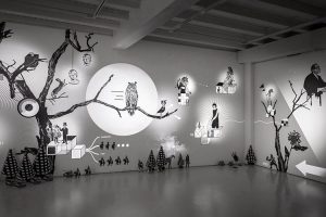 展廳機(jī)器人